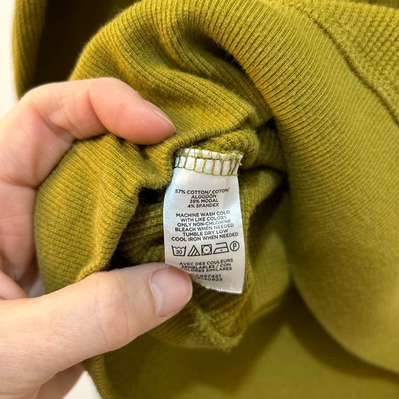 Lou Grey Waffle Knit Henley Women XS Chartreuse Cropped Boxy Casual Fall Layers - Picture 8 of 9